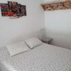 Habitación Con Patio En Piso Compartido Capellades